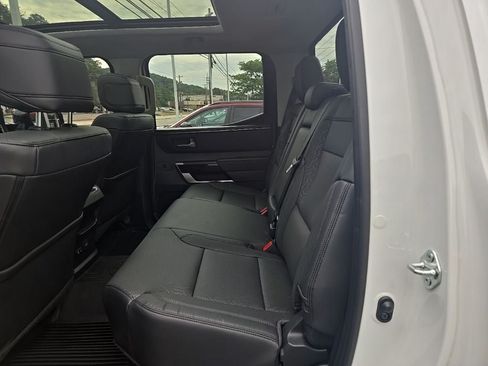 Used 2024 Toyota Tundra Limited w/ TRD Off-Road Package AWD/4WD image 10
