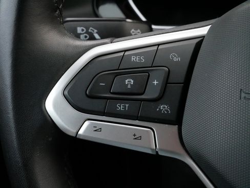 Certified 2022 Volkswagen Jetta Sport image 25