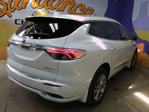 Used 2023 Buick Enclave Avenir w/ Avenir Technology Package AWD/4WD image 7
