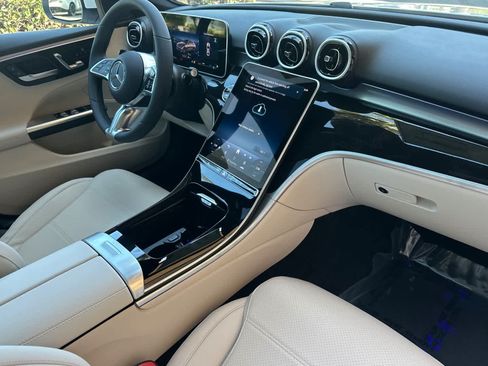 Used 2026 Mercedes-Benz C 300 4MATIC Sedan image 14