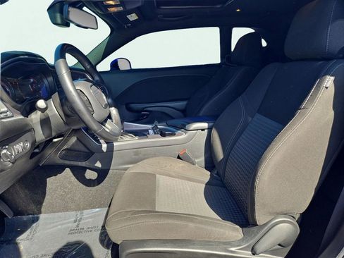 Used 2021 Dodge Challenger SXT w/ Blacktop Package image 18