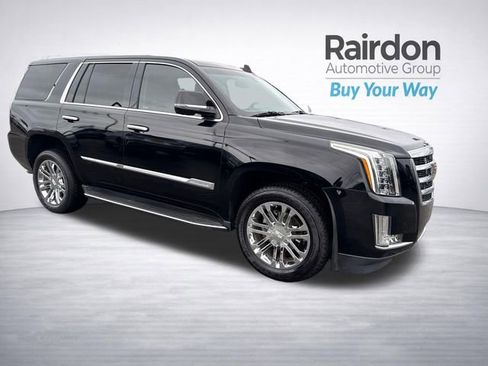 Used 2016 Cadillac Escalade Base image 1