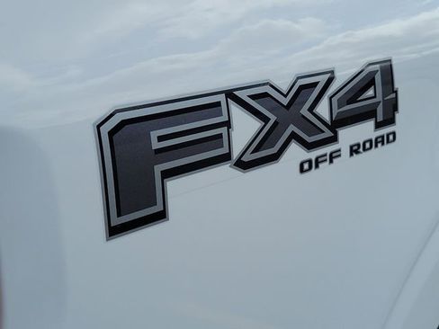 Used 2024 Ford F150 Lariat w/ Equipment Group 502A High AWD/4WD image 39