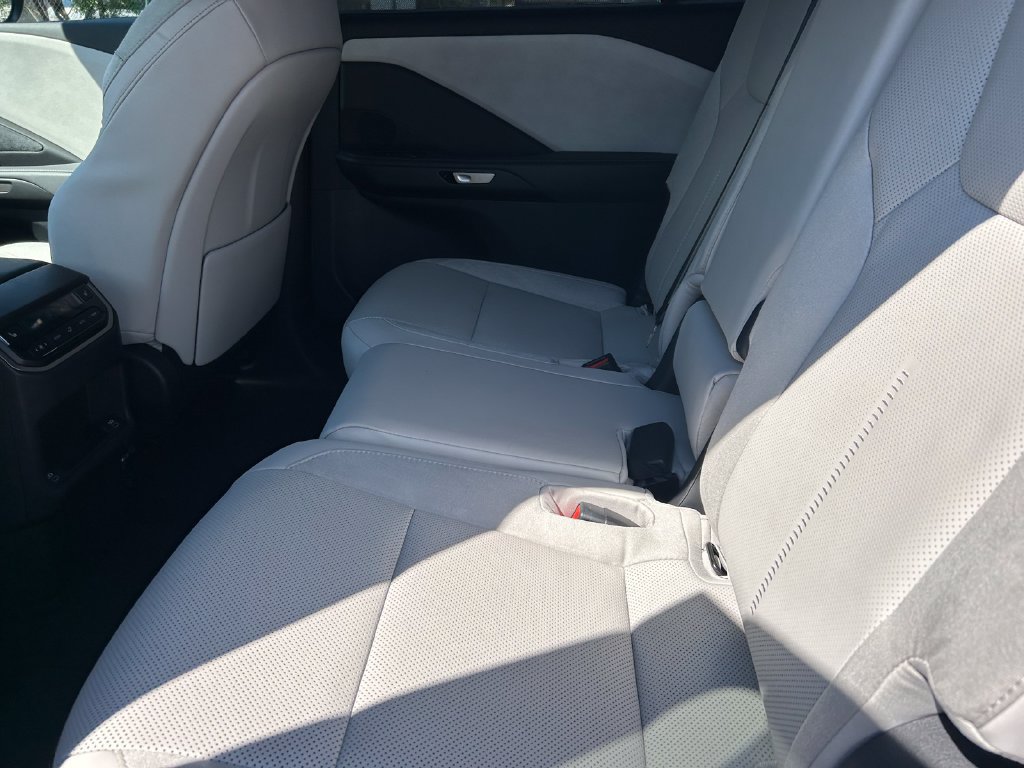 Used 2026 Lexus TX 350 AWD image 17