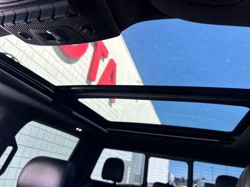 Used 2020 Ford F150 Raptor w/ Equipment Group 802A Luxury image 18