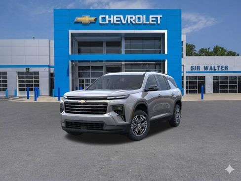 New 2026 Chevrolet Traverse LT w/ Driver Confidence Package image 9