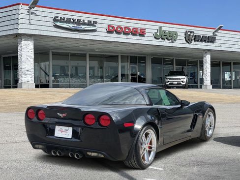 Used 2008 Chevrolet Corvette Z06 w/ Preferred Equipment Group image 4
