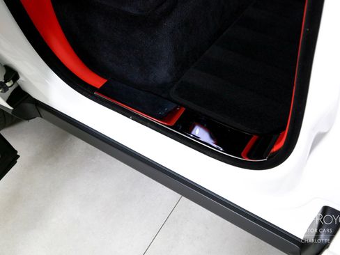 Used 2020 Rolls-Royce Cullinan image 31