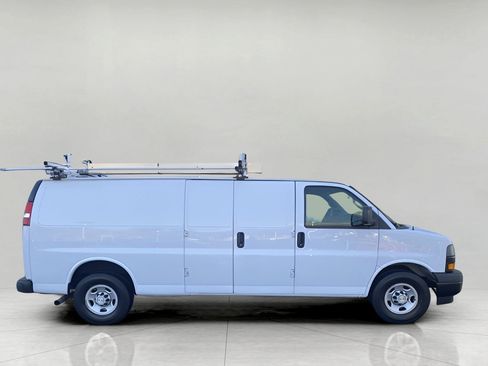 Used 2021 Chevrolet Express 2500 Extended w/ Safety Package image 4