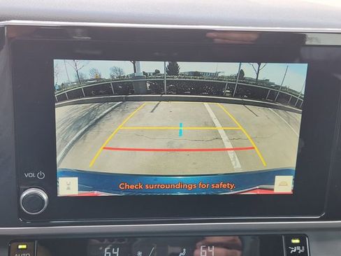 Used 2026 Toyota Camry SE w/ Convenience Package image 13