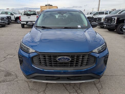 Used 2023 Ford Escape Base image 11