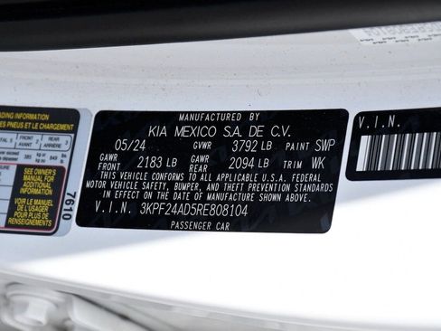 Used 2024 Kia Forte LXS image 27