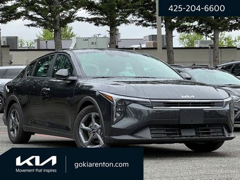 Certified 2025 Kia K4 FWD image 1