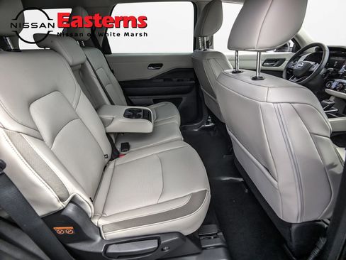 New 2026 Nissan Pathfinder SL AWD/4WD image 21