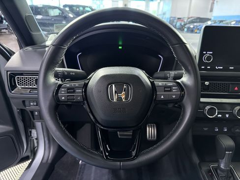 Used 2025 Honda Civic Sport image 25
