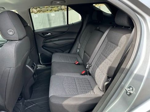 Used 2024 Chevrolet Equinox LT w/ LPO, Floor Liner Package FWD image 24
