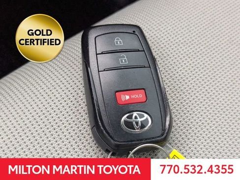 Certified 2023 Toyota Corolla Cross LE FWD image 28