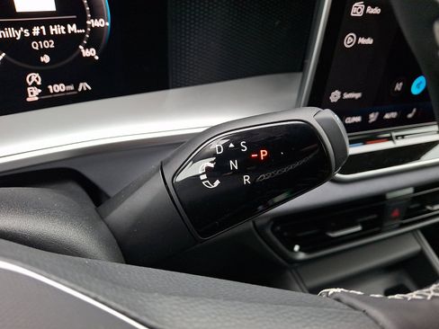 New 2026 Volkswagen Tiguan SE AWD/4WD image 11