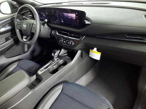 New 2026 Buick Envista Preferred w/ Convenience II Package image 13