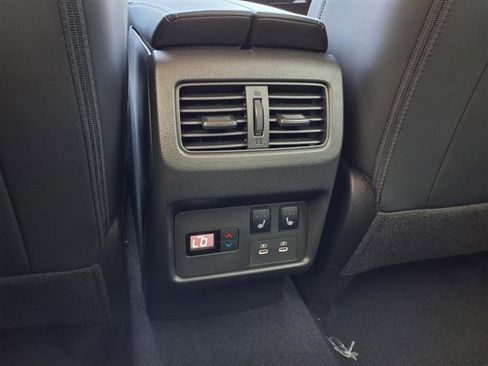 New 2026 Nissan Rogue Platinum image 24