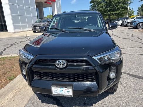 Used 2019 Toyota 4Runner SR5 Premium AWD/4WD image 4