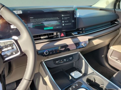 New 2026 Kia Carnival SX FWD image 23