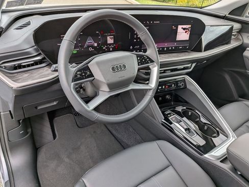 New 2025 Audi Q5 Premium image 7