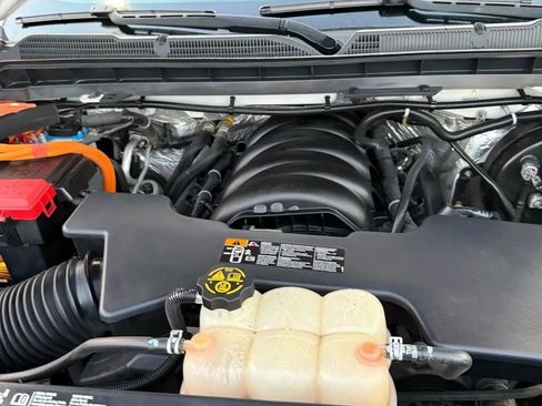 Used 2018 Chevrolet Silverado 1500 LTZ w/ Sport Package AWD/4WD image 22