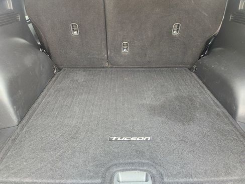 Certified 2024 Hyundai Tucson SEL FWD image 21