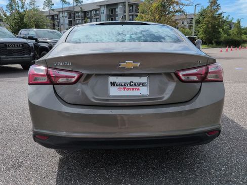 Used 2020 Chevrolet Malibu LT FWD image 5