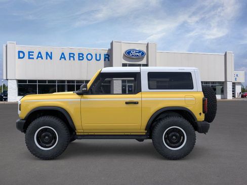 Used 2024 Ford Bronco Heritage Edition image 3