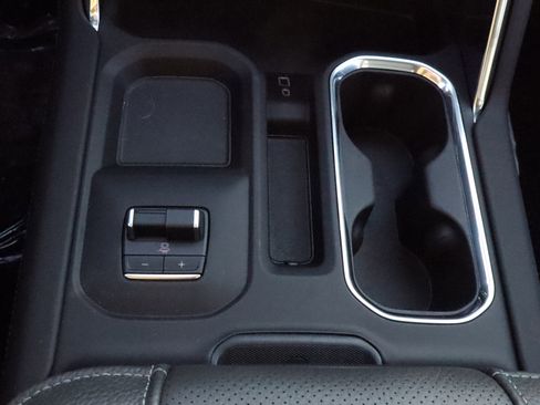 New 2026 GMC Sierra 3500 Denali w/ Denali Reserve Package image 15