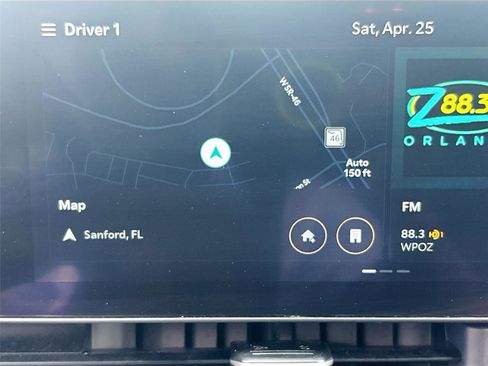 Used 2025 Kia Carnival FWD image 13