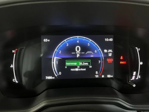 Used 2025 Toyota Corolla SE w/ SE Premium Package FWD image 9
