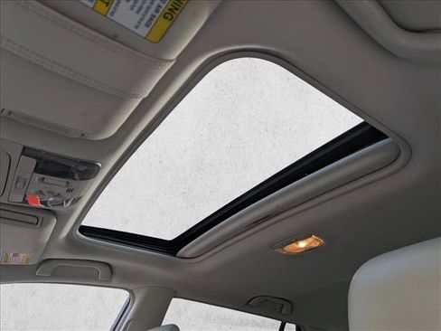 Used 2011 Subaru Outback 2.5i Limited w/ PWR Moonroof Pkg image 13