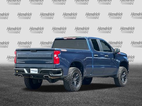 Used 2019 Chevrolet Silverado 1500 Custom Trail Boss w/ Custom Convenience Package AWD/4WD image 5