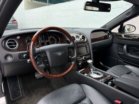 Used 2008 Bentley Flying Spur Flying Spur AWD/4WD image 15