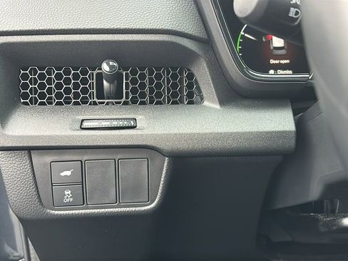 Certified 2025 Honda CR-V Sport-L image 15