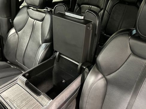 Used 2022 Jeep Wagoneer Series II image 24