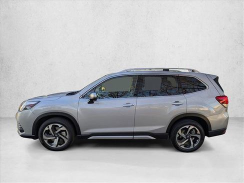 Used 2023 Subaru Forester Touring image 9