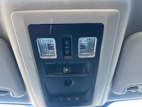 Used 2017 RAM 1500 Sport w/ Ignition Orange Sport Package image 19