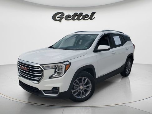 Used 2024 GMC Terrain SLT FWD image 1