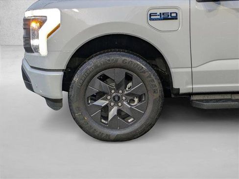 New 2025 Ford F150 Lightning Lariat image 10