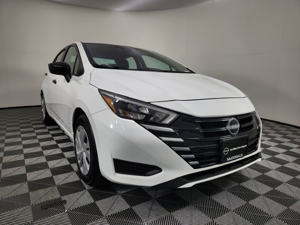 Certified 2025 Nissan Versa S w/ Trunk Package FWD image 7