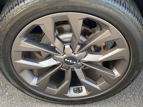 Used 2022 Kia Sorento SX Prestige w/ Rust Color Package image 31