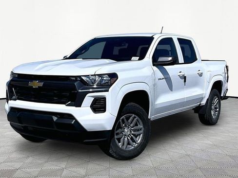 New 2026 Chevrolet Colorado LT w/ Advanced Trailering Package AWD/4WD image 3