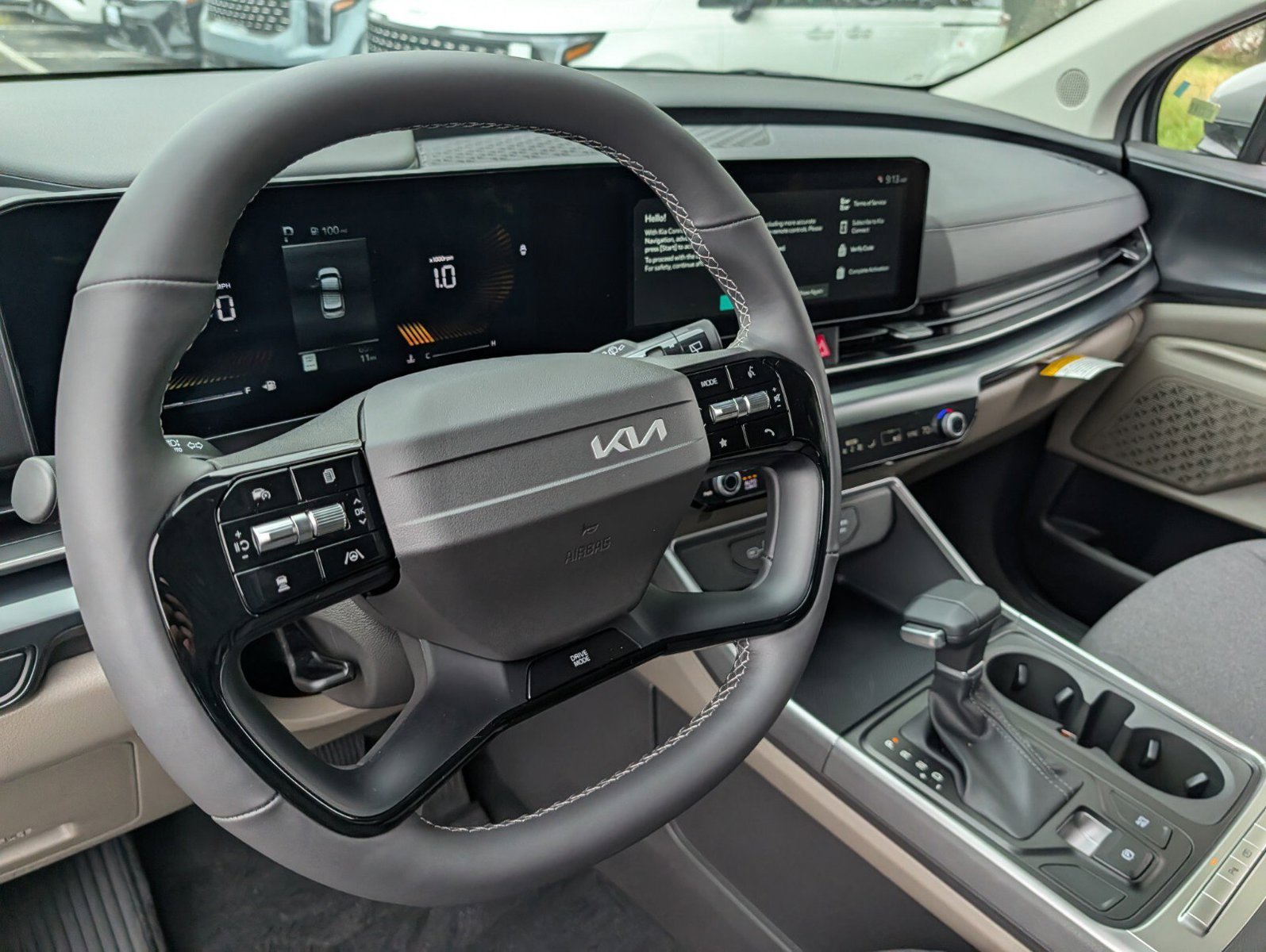 New 2027 Kia Carnival LX FWD image 31