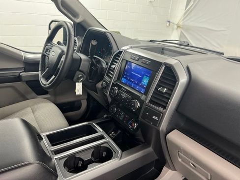 Used 2020 Ford F150 XLT w/ Equipment Group 302A Luxury AWD/4WD image 24