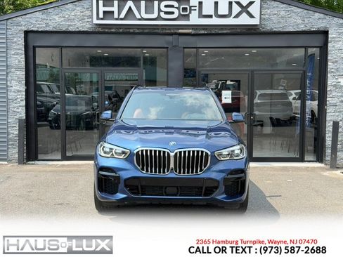 Used 2022 BMW X5 xDrive45e w/ M Sport Package AWD/4WD image 5