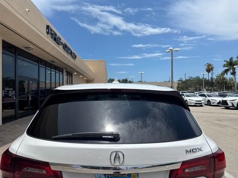 Used 2020 Acura MDX FWD image 9